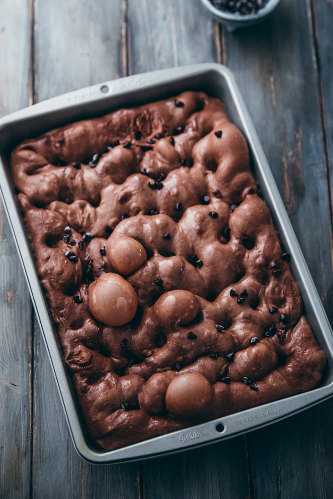 Focaccia mille bolle al cacao e gocce di cioccolato fondente