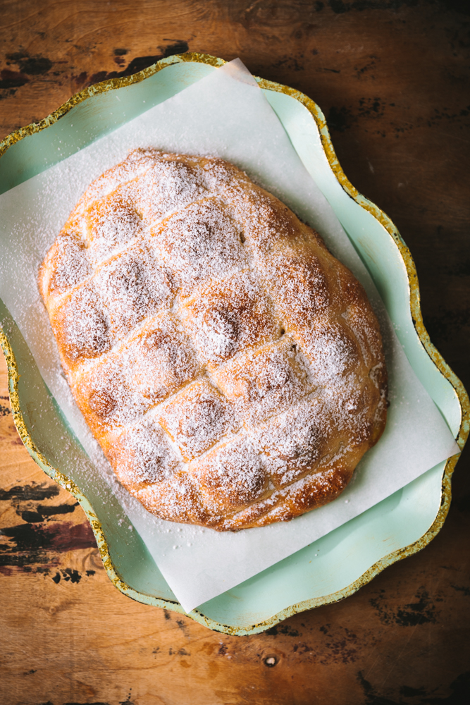 Panbrioche a scacchi (pizza turca dolce)